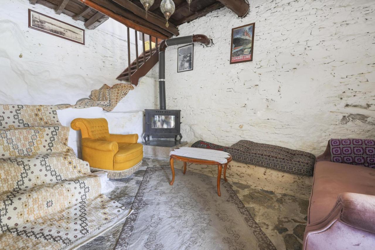 Nikbin Yamac Pansiyon Selçuk Buitenkant foto